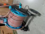 2.TRIEDA Vozík Strend Pro 5020, so záhradnou hadicou 1/2", L-50+2 m, pištoľ, spojky, adaptéry, navijač
